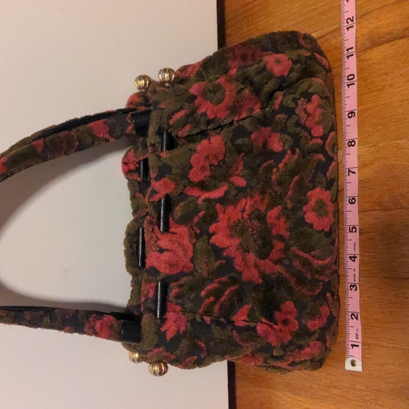 VTG Vintage Floral Carpet Handbag, pink and green - Picture 13 of 17